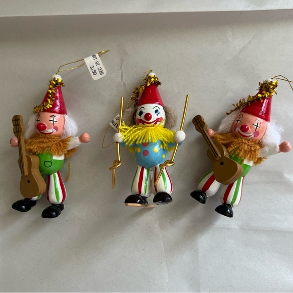 (3) KATHE WOHLFAHRT Ornament Rothenburg Germany Tags Wooden Clowns READ - Picture 1 of 9